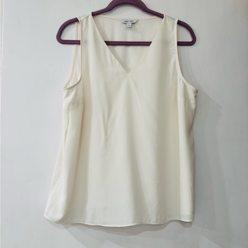 Nine West Cream V-Neck Camisole